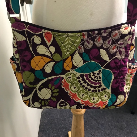 Vera Bradley - Picture 3 of 8